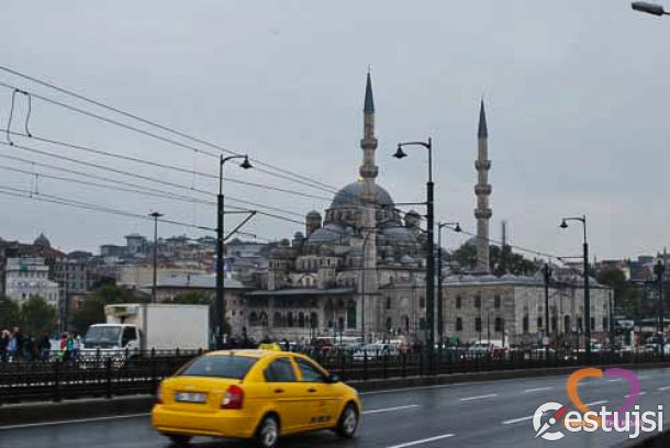 Istanbul: Metropola (nielen) na hranici dvoch svetadielov