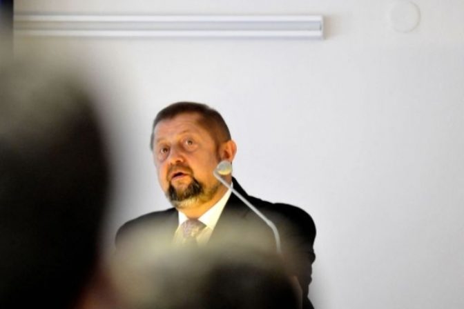 Prokuratúra zakročila, chce obísť odškodné pre Harabina - Webnoviny.sk