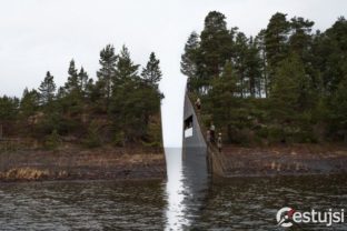 Nórsko rozreže ostrov Utoya, uctí si pamiatku obetí masakry