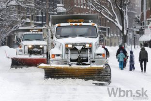 Boston zasiahla snehová búrka a arktické mrazy