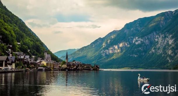 Pôsobivé časozberné video študentov odhaľuje krásy Rakúska