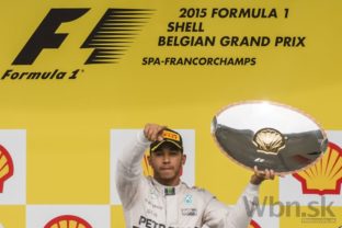 VC Belgicka ovládol Hamilton, Rosbergovi chýbali sekundy