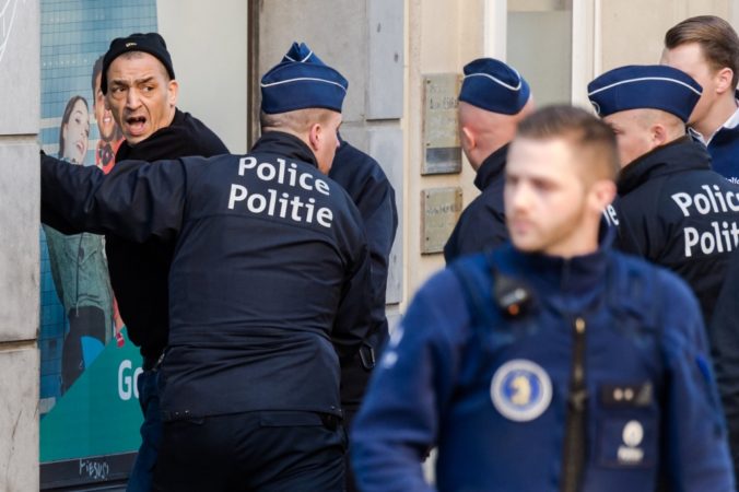 V Bruseli zatkli šesť podozrivých, plánovali novoročné útoky