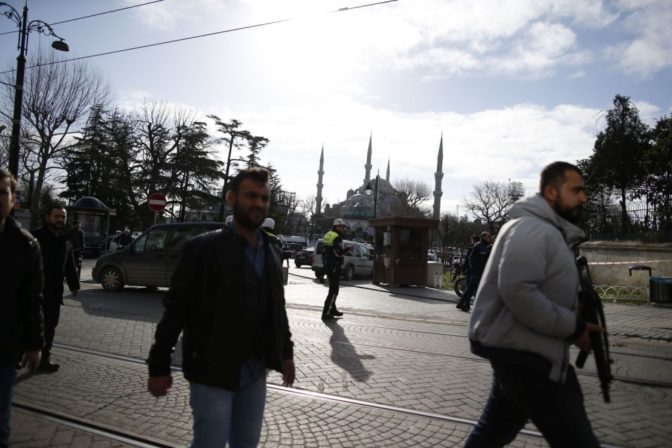 Centrom Istanbulu otriasol výbuch, na mieste sú mŕtvi