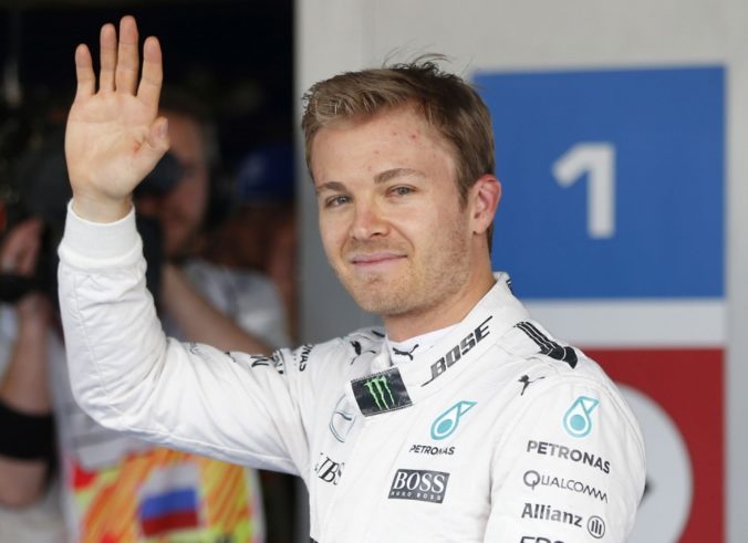 Víťazom kvalifikácie na VC Ruska formuly 1 sa stal Rosberg