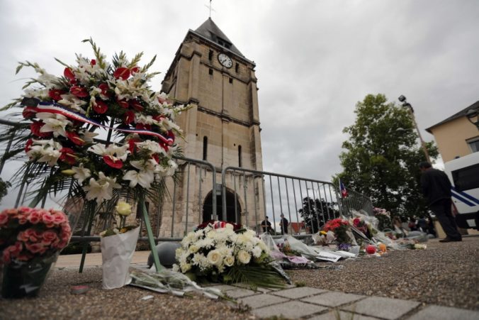 Francúzi identifikovali druhého páchateľa útoku na kostol