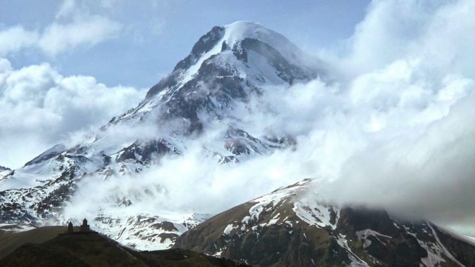 Mytická hora Kazbek, Kaukaz