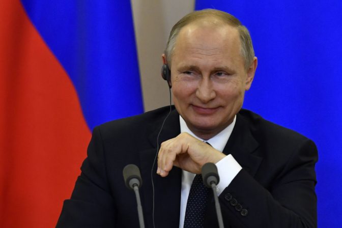 Putin ovláda vojenskú rozviedku a stojí za útokom novičokom v Salisbury, tvrdí Wallace - Webnoviny.sk