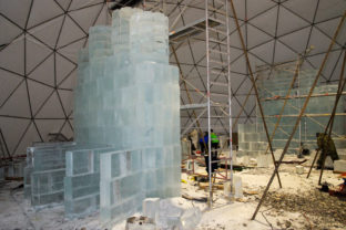 VYSOKÉ TATRY: Stavba Tatranského ľadového dómu