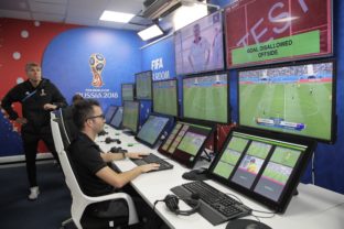 MS vo futbale 2018, videorozhodca, FIFA