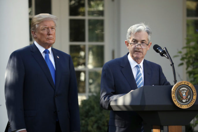 Fed zredukoval úroky, podľa Trumpa však centrálna banka zlyháva
