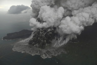Anak Krakatau, Krakatoa