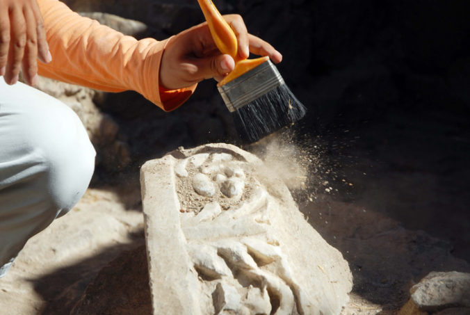 V Grécku objavili dve neporušené hrobky, zrejme pochádzajú až z roku 1400 pred naším letopočtom