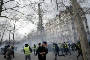 Francúzsko, protesty žltých viest