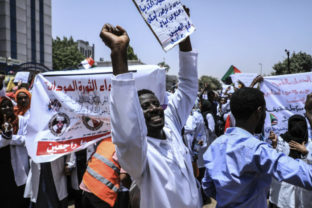 Demonštranti, Sudán