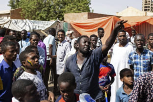 Sudán, demonštranti