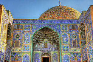 Sheikh Lotfollah Mosque on Naqsh e Jahan Square of Isfahan