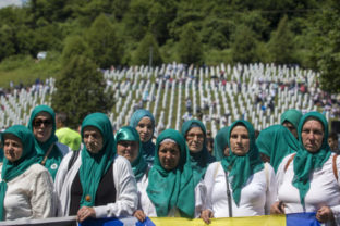 Bosna a Hercegovina, masakra v Srebrenici