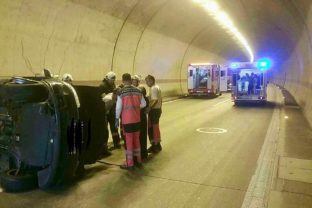 dopravná nehoda, tunel Sitina