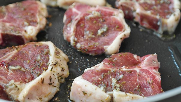 Tri európske krajiny chcú vyššiu daň na mäso, aby ľudí prešla chuť