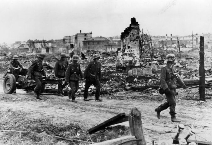 Nemecká pechota v Stalingrade - október 1942