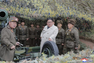 Kim Čong un, armáda