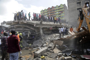 Zrútenie budovy v Keni