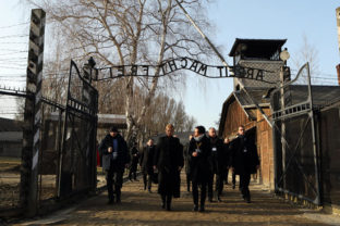 Caputova osviencim medzinarodny den pamiatky obeti holokaustu.jpg