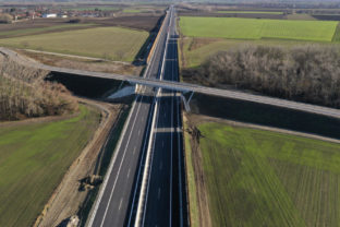 Rýchlostná cesta R7 Dunajská Lužná – Holice