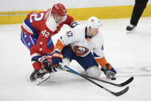 Leo Komarov, Martin Fehérváry, NHL, New York Islanders, Washington Capitals