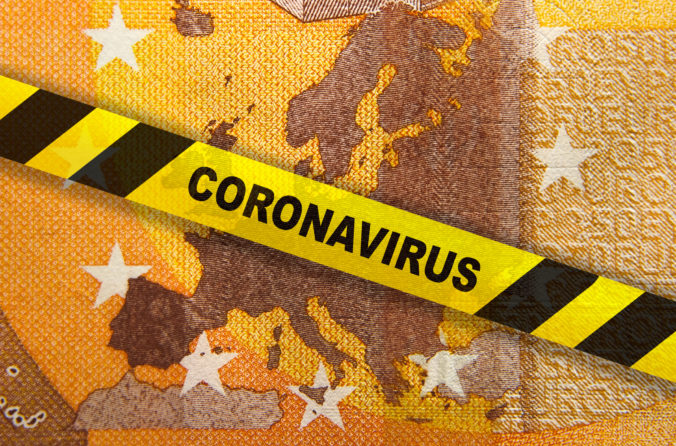 Koronavirus karanténa pomoc peniaze ekonomika živnostníci