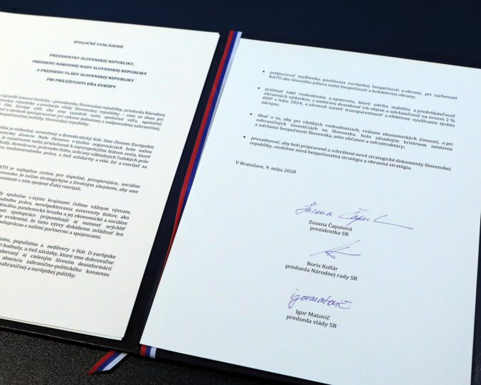 Text Deklarácie o zahranično politickom smerovaní Slovenskej republiky