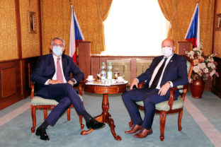 NAĎ: Stretnutie s českým ministrom obrany