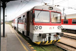 Národný vlakový osobný dopravca chce nakúpiť dvadsať nových elektrických vlakov.