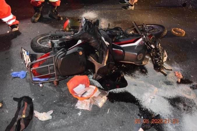 Dopravná nehoda, zrážka motorky s autom