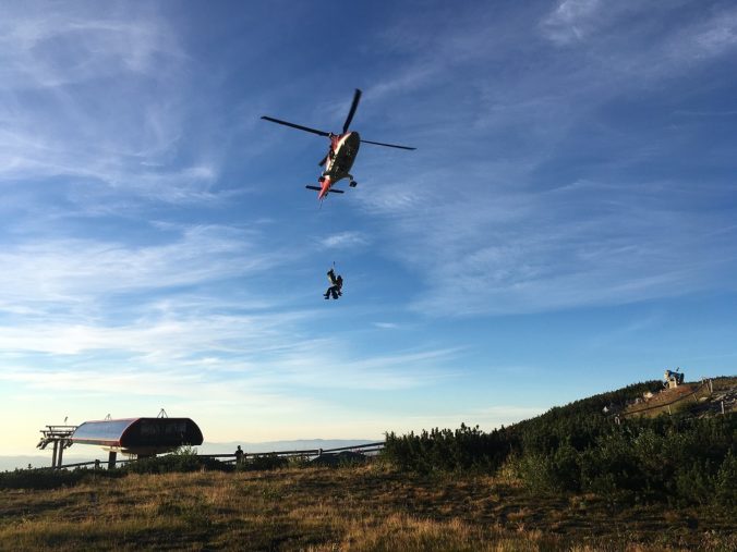 Horská záchranná služba, vrtuľníková záchranná zdravotná služba
