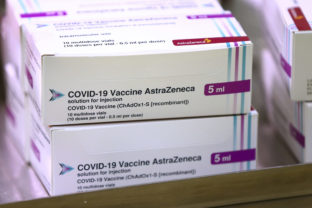 Virus Outbreak Britain Vaccine