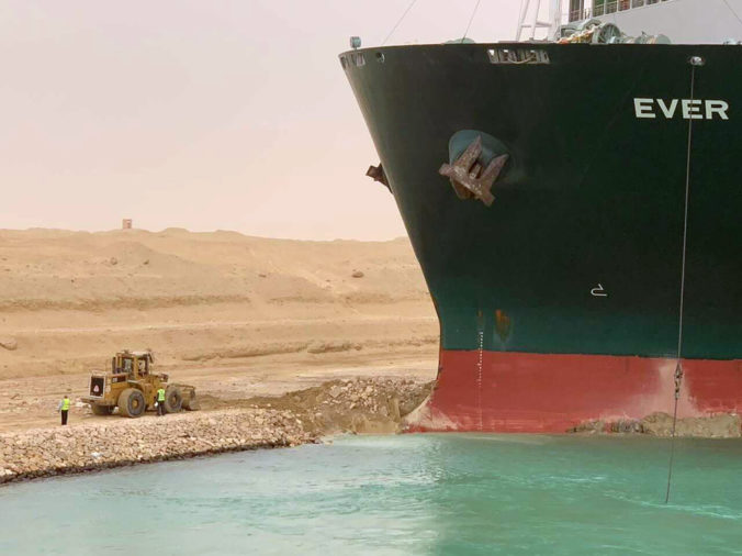 CORRECTION Egypt Suez Canal
