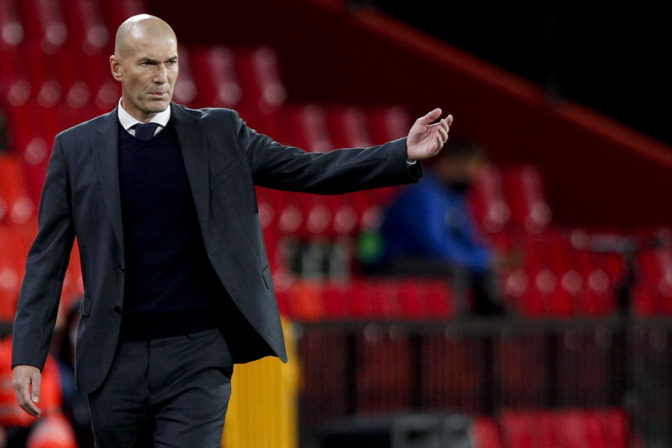 Zinedine Zidane druhýkrát opúšťa post trénera španielskeho Realu Madrid.
