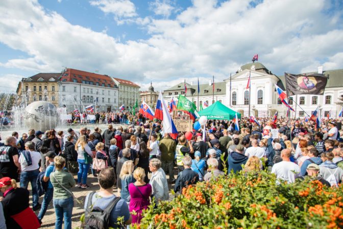 PROTEST: Proti vláde a opatreniam v Bratislave