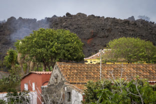 Spain Volcano Lava from a volcano eruption flows on the island of La Palma in the Canaries, Spain, Wednesday, Sept. 22, 2021. The volcano on a small Spanish island in the Atlantic Ocean erupted on Sunday, forcing the evacuation of thousands of people. Experts say the volcanic eruption and its aftermath on a Spanish island could last for up to 84 days. The Canary Island Volcanology Institute said Wednesday it based its calculation on the length of previous eruptions on the archipelago.