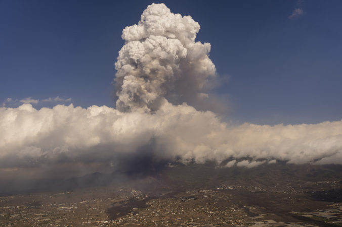 Výbuch sopky Cumbre Vieja, La Palma