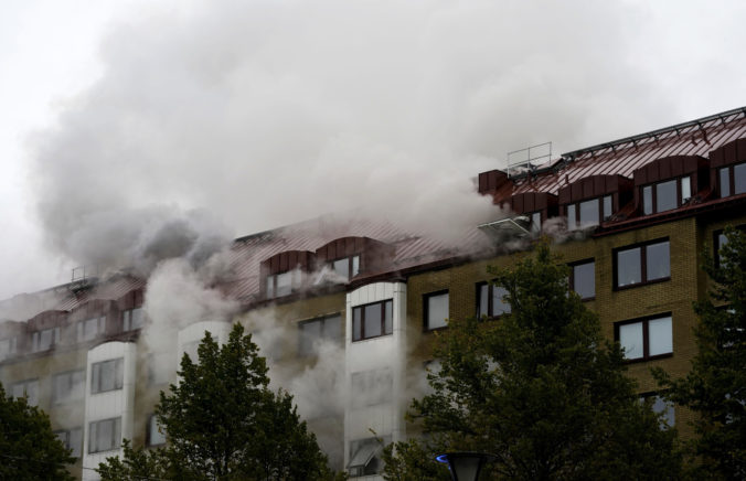 Výbuch bytovky vo Švédsku
