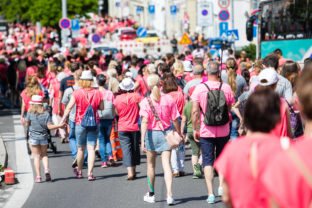 BRATISLAVA: Pochod proti rakovine prsníka