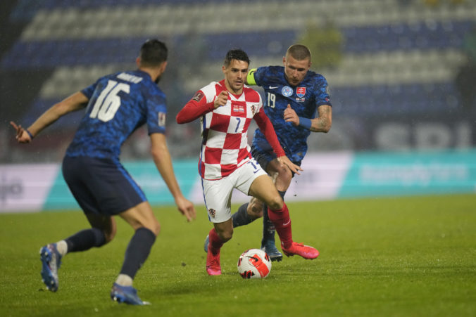 Slovensko si v rebríčku FIFA pohoršilo o dve priečky, v najlepšej desiatke prišlo k menším zmenám