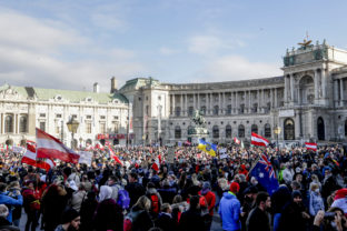 Virus Outbreak Austria People take part in a demonstration against the country's coronavirus restrictions in Vienna, Austria, Saturday, Nov.19, 2021. Thousands of protesters are expected to gather in Vienna after the Austrian government announced a nationwide lockdown to contain the quickly rising coronavirus infections in the country.