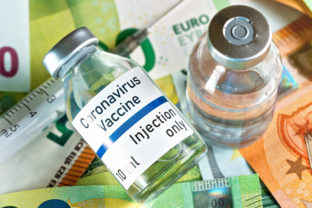 Vakcína, COVID 19, peniaze, koronavírus