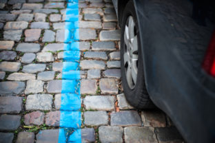 Modré čiary, parkovanie