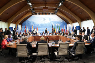 G7, Summit
