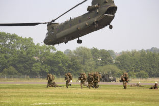 Chinook vrtuľníky Boeing armáda nemecko